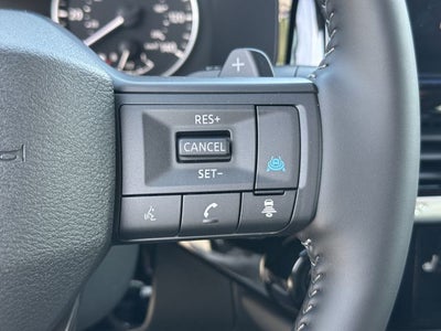 2026 Nissan Pathfinder SV