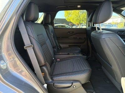 2026 Nissan Pathfinder Rock Creek