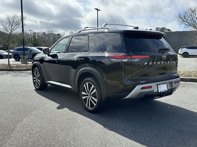 2024 Nissan Pathfinder Platinum