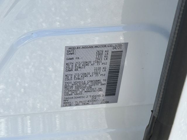2025 Nissan Pathfinder Platinum
