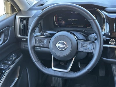 2022 Nissan Pathfinder Platinum