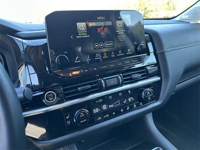 2022 Nissan Pathfinder Platinum