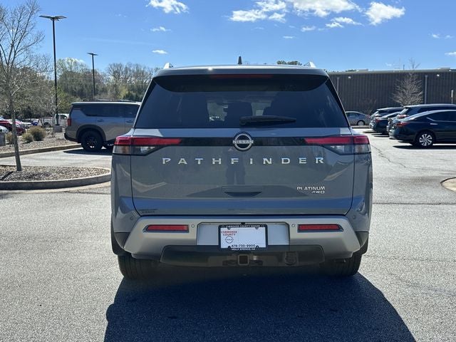 2025 Nissan Pathfinder Platinum