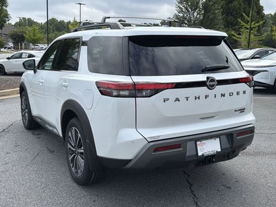 2026 Nissan Pathfinder Platinum