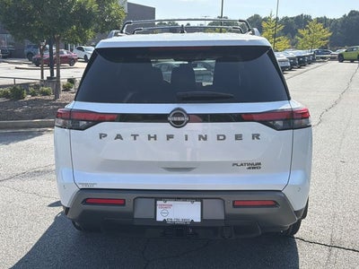 2026 Nissan Pathfinder Platinum
