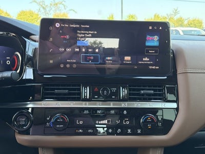 2026 Nissan Pathfinder Platinum