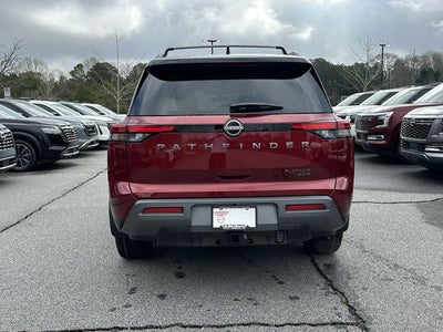 2026 Nissan Pathfinder Platinum