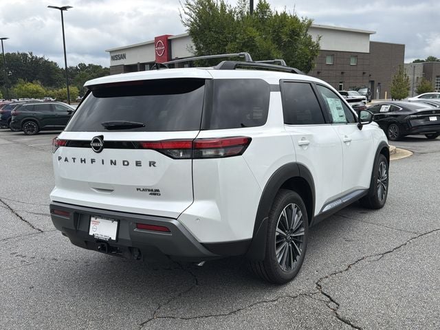 2026 Nissan Pathfinder Platinum