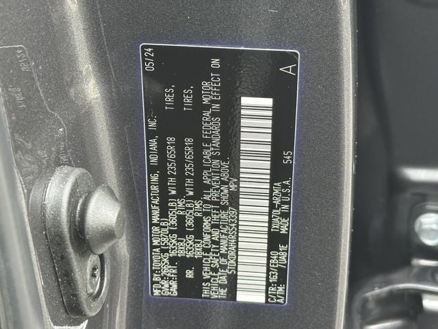 2024 Toyota Highlander XLE