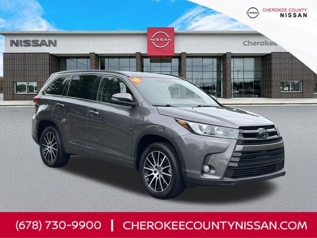 2018 Toyota Highlander SE