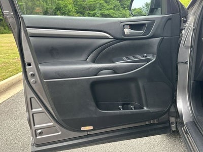 2018 Toyota Highlander SE