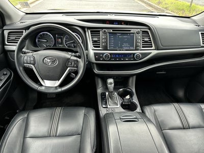 2018 Toyota Highlander SE