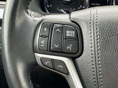 2018 Toyota Highlander SE