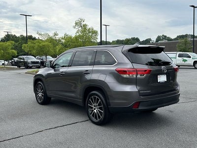 2018 Toyota Highlander SE