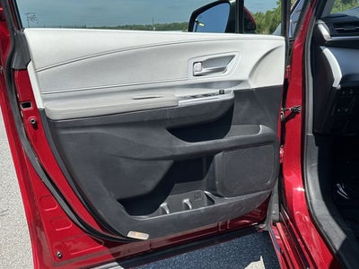 2025 Toyota Sienna XLE 8 Passenger