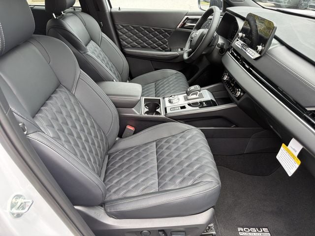 2026 Nissan Rogue Plug-In Hybrid Platinum