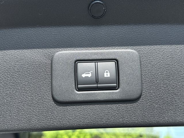 2026 Nissan Leaf PLATINUM+