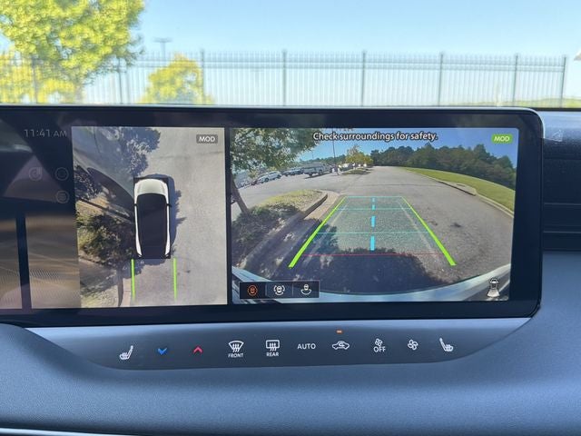 2026 Nissan Leaf PLATINUM+