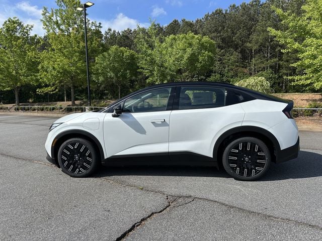 2026 Nissan Leaf PLATINUM+