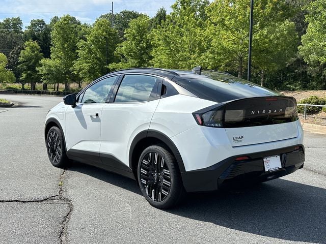 2026 Nissan Leaf PLATINUM+
