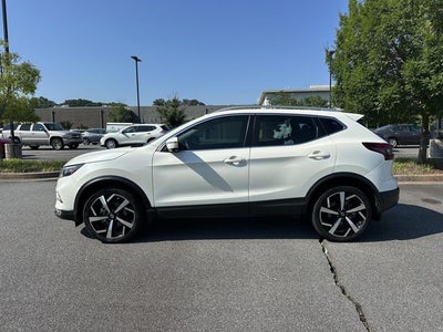 2022 Nissan Rogue Sport SL