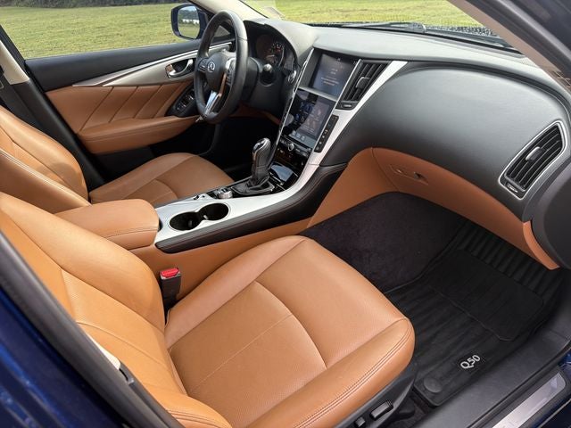 2023 INFINITI Q50 LUXE