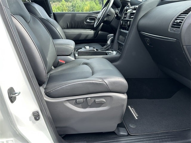 2024 Nissan Armada SL MIdnight Edition
