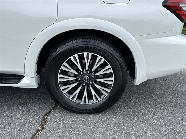 2024 Nissan Armada SL MIdnight Edition