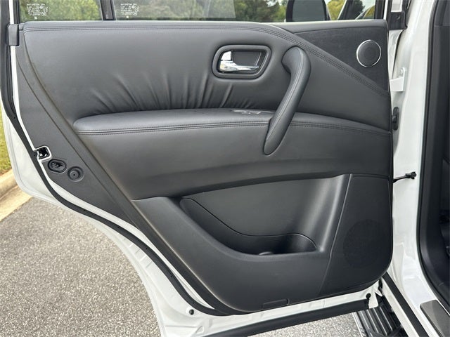 2024 Nissan Armada SL MIdnight Edition