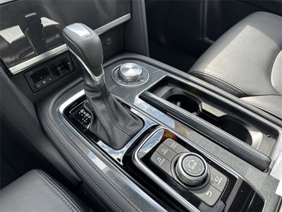 2024 Nissan Armada SL MIdnight Edition