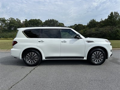 2024 Nissan Armada SL MIdnight Edition