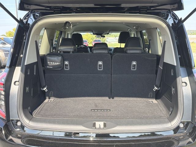 2025 Nissan Armada SV