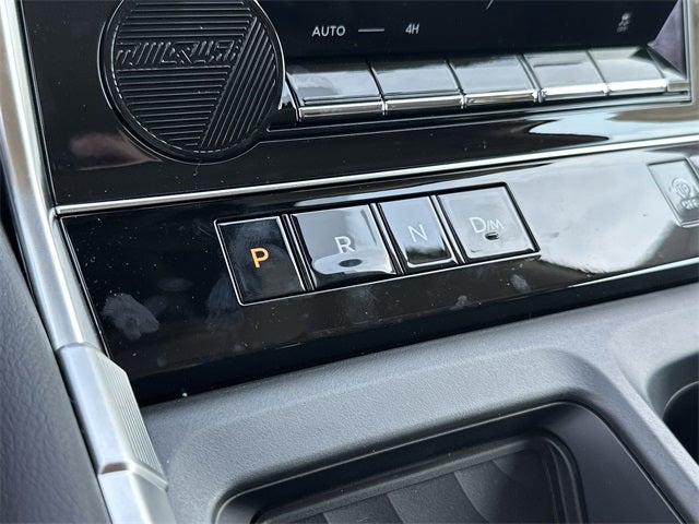 2025 Nissan Armada SV