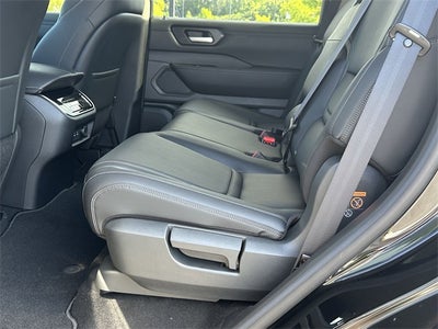 2025 Nissan Armada SV