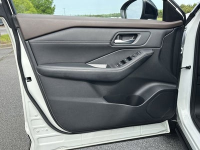2023 Nissan Rogue SV Midnight