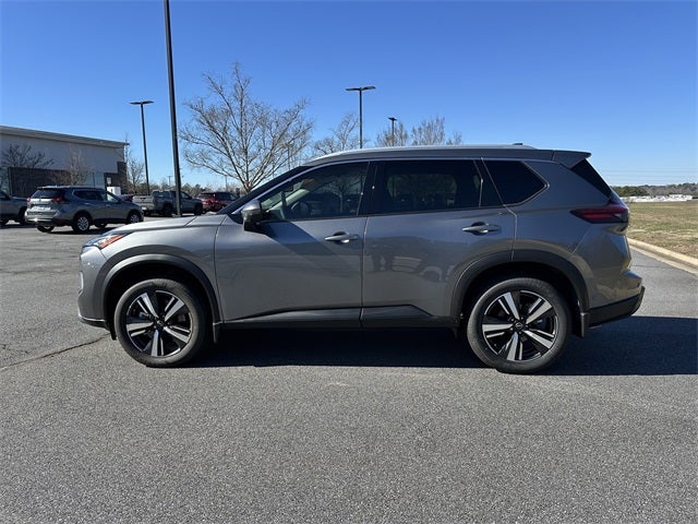 2025 Nissan Rogue SL