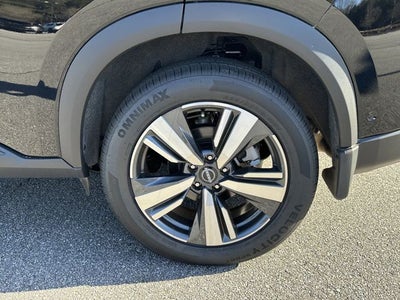 2025 Nissan Rogue SL