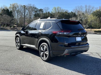 2025 Nissan Rogue SL
