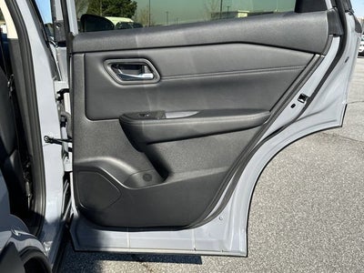 2025 Nissan Rogue SL