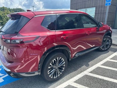 2025 Nissan Rogue Platinum