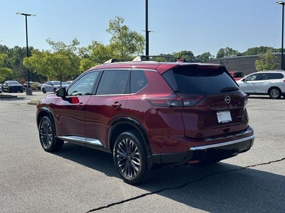 2025 Nissan Rogue Platinum