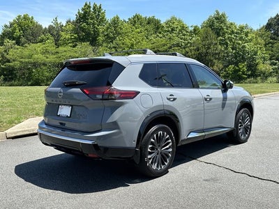 2025 Nissan Rogue Platinum