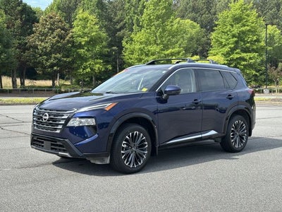 2025 Nissan Rogue Platinum