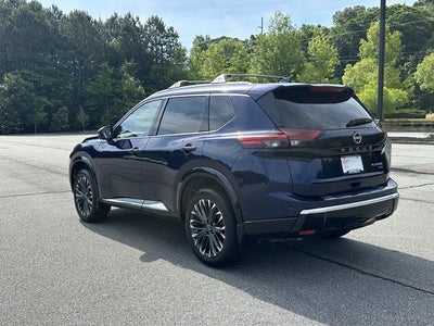2025 Nissan Rogue Platinum