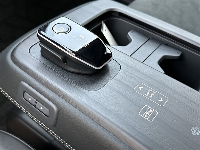 2025 Nissan Ariya EVOLVE+ e-4ORCE