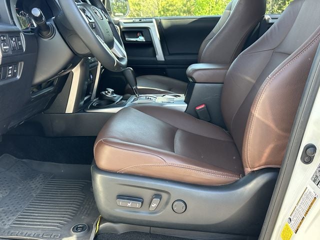 2022 Toyota 4Runner Limited w/Third Row Seating