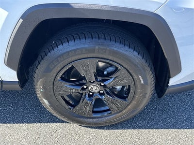 2023 Toyota RAV4 Hybrid XLE