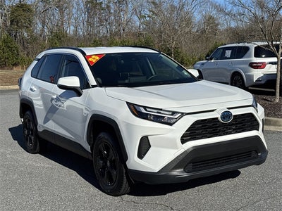 2023 Toyota RAV4 Hybrid XLE