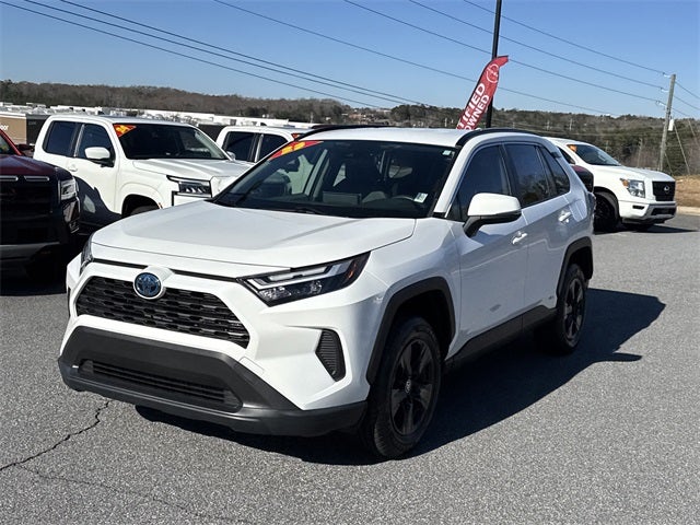 2023 Toyota RAV4 Hybrid XLE