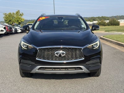 2018 INFINITI QX30 LUXE